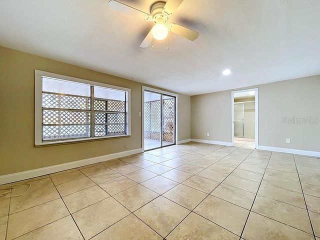 7018 54TH AVENUE N, St Petersburg, FL 33709