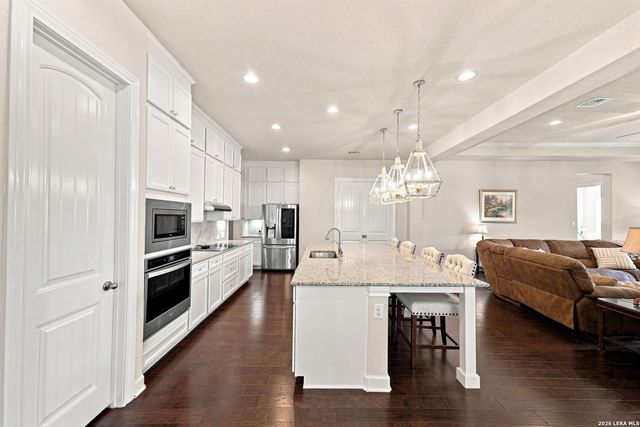 980 Water Oak, Schertz, TX 78154