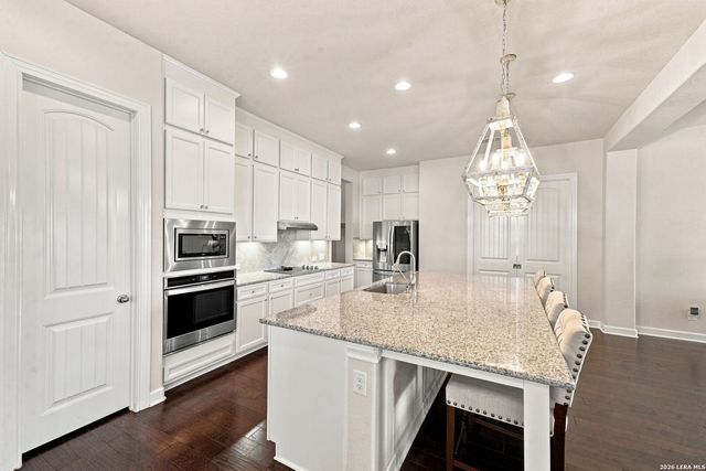 980 Water Oak, Schertz, TX 78154