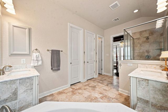 980 Water Oak, Schertz, TX 78154