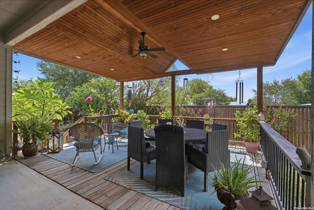 980 Water Oak, Schertz, TX 78154