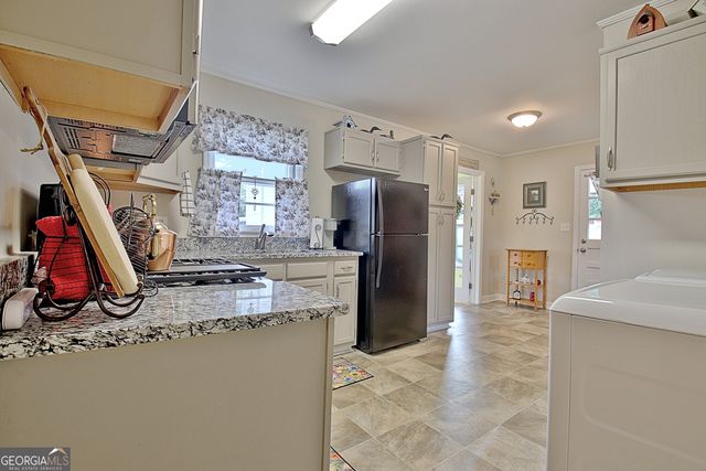 13 Conner Drive, Newnan, GA 30263