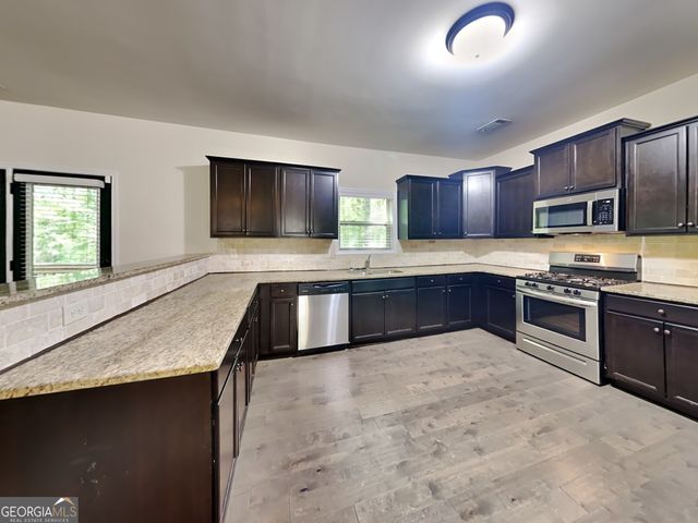 143 Tara Boulevard, Loganville, GA 30052