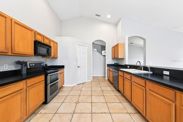 2551 WALNUT HEIGHTS ROAD, Apopka, FL 32703