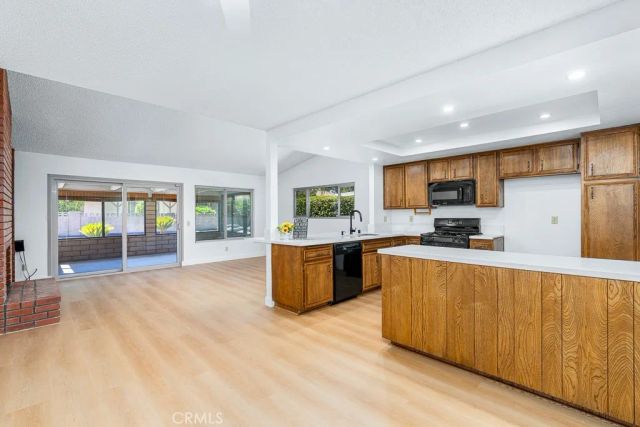 1329 Hickory Drive, Hemet, CA 92545