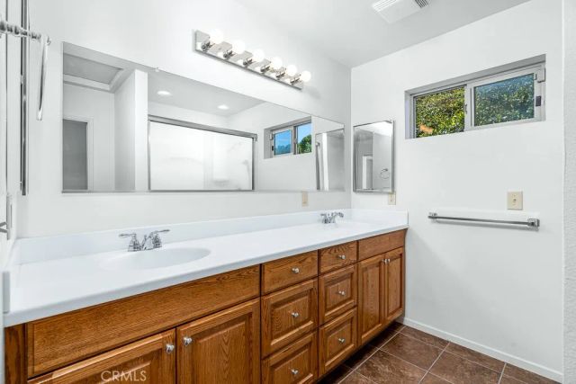 1329 Hickory Drive, Hemet, CA 92545