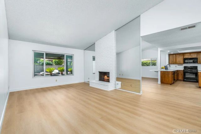1329 Hickory Drive, Hemet, CA 92545