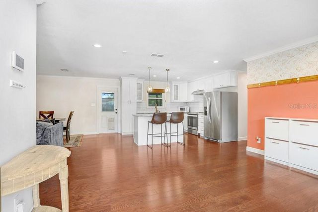 4404 W WISCONSIN AVENUE, Tampa, FL 33616