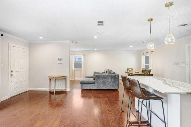 4404 W WISCONSIN AVENUE, Tampa, FL 33616