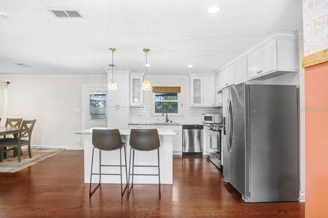 4404 W WISCONSIN AVENUE, Tampa, FL 33616