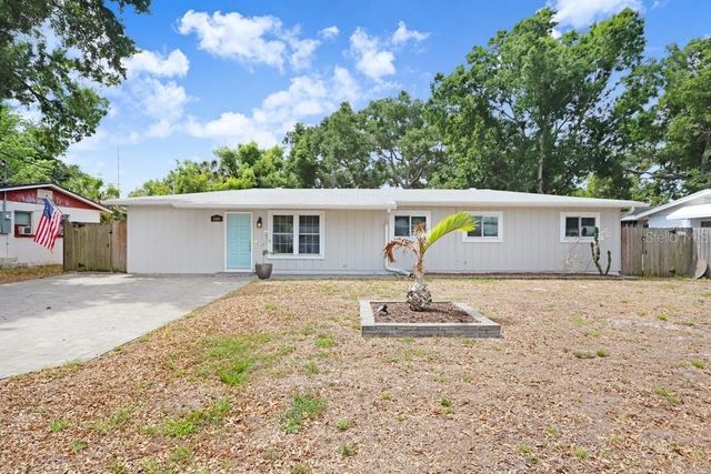 4404 W WISCONSIN AVENUE, Tampa, FL 33616
