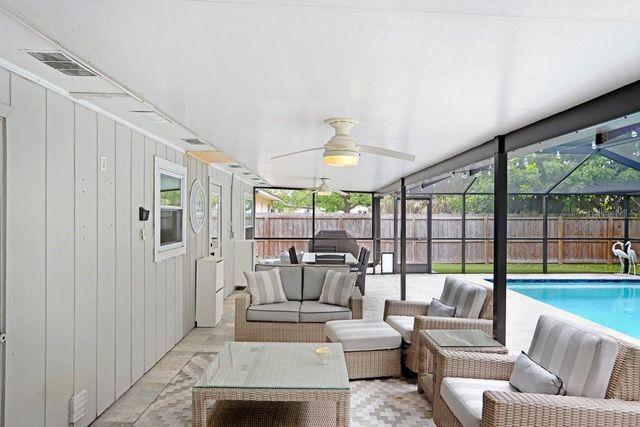 4404 W WISCONSIN AVENUE, Tampa, FL 33616