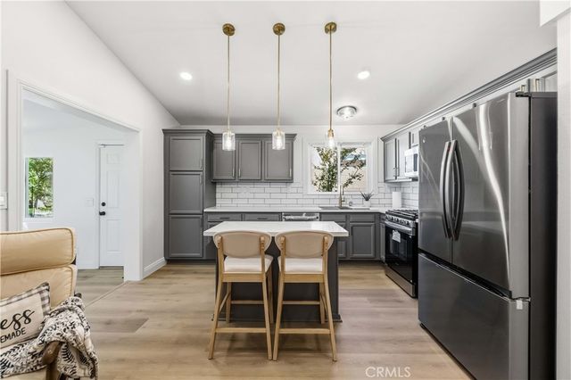3024 Holline Court, Lancaster, CA 93535