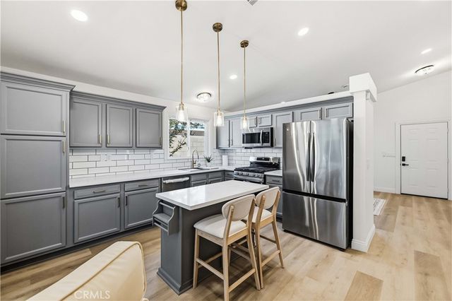 3024 Holline Court, Lancaster, CA 93535