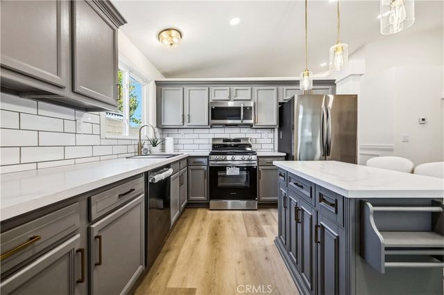 3024 Holline Court, Lancaster, CA 93535