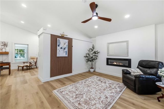 3024 Holline Court, Lancaster, CA 93535