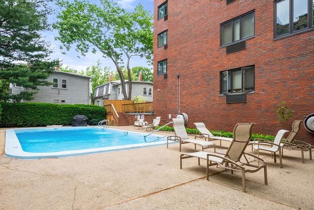 19 Chauncy Street 4B, Cambridge, MA 02138