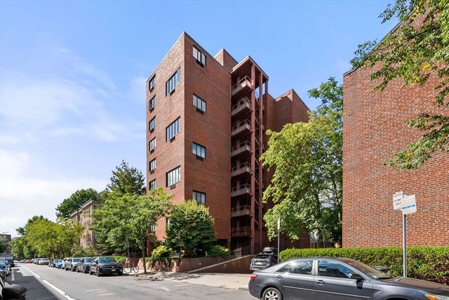 19 Chauncy Street 4B, Cambridge, MA 02138