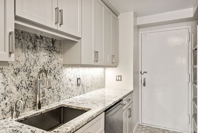 19 Chauncy Street 4B, Cambridge, MA 02138