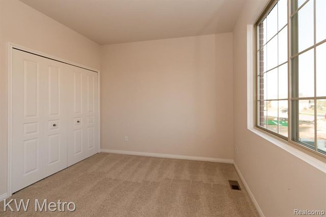 34632 John Bartley Circle, Sterling Heights, MI 48310