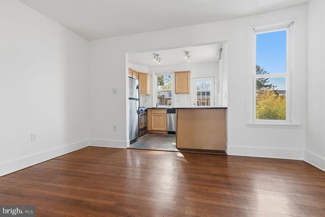 328 W MOUNT PLEASANT AVE, Philadelphia, PA 19119