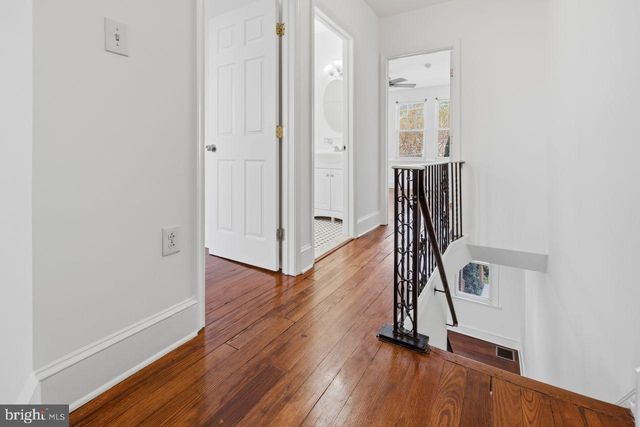 328 W MOUNT PLEASANT AVE, Philadelphia, PA 19119