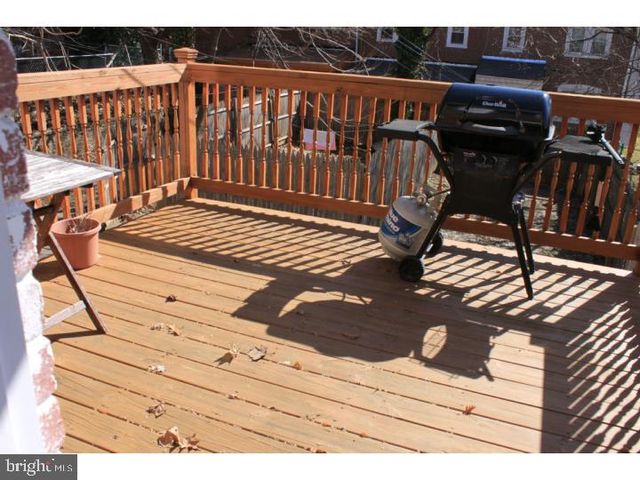 328 W MOUNT PLEASANT AVE, Philadelphia, PA 19119