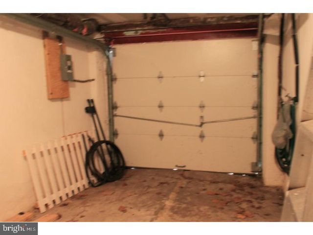 328 W MOUNT PLEASANT AVE, Philadelphia, PA 19119