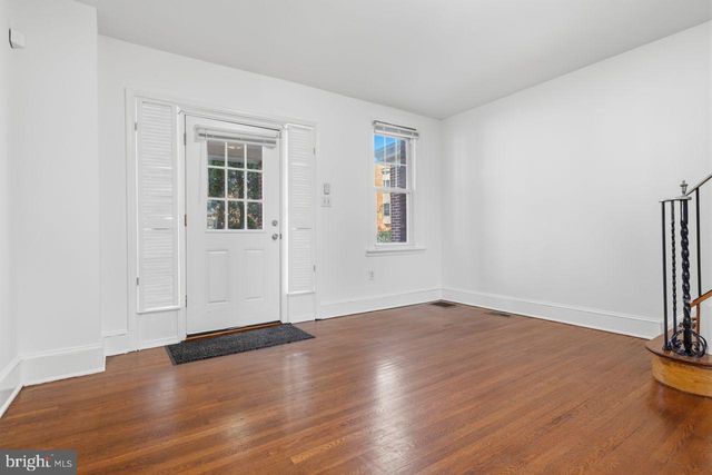 328 W MOUNT PLEASANT AVE, Philadelphia, PA 19119