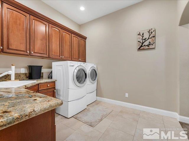 1120 Zolezzi Lane, Reno, NV 89511