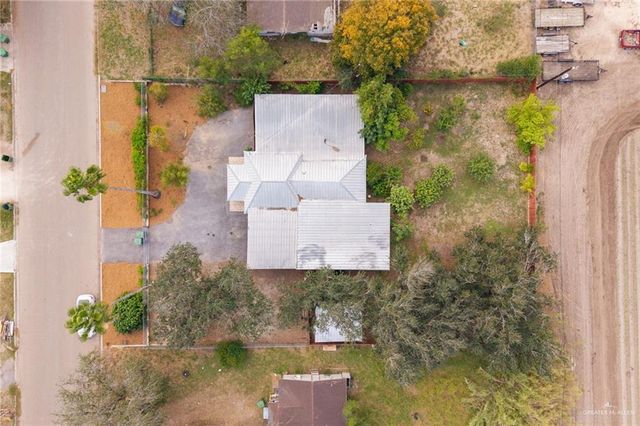 709 N 9th Place, Alamo, TX 78516