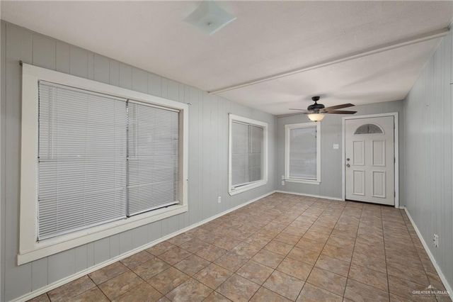 709 N 9th Place, Alamo, TX 78516