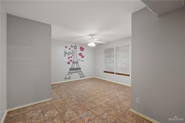 709 N 9th Place, Alamo, TX 78516