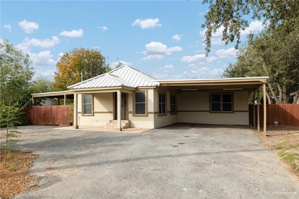 709 N 9th Place, Alamo, TX 78516