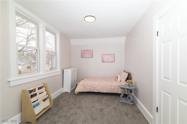 644 Mill Rd, Ravenna, OH 44266