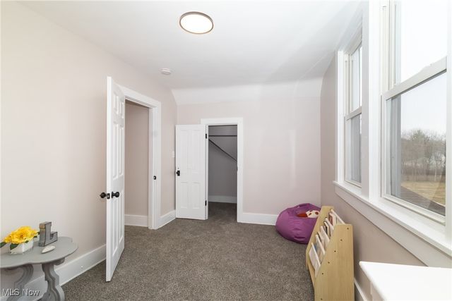 644 Mill Rd, Ravenna, OH 44266