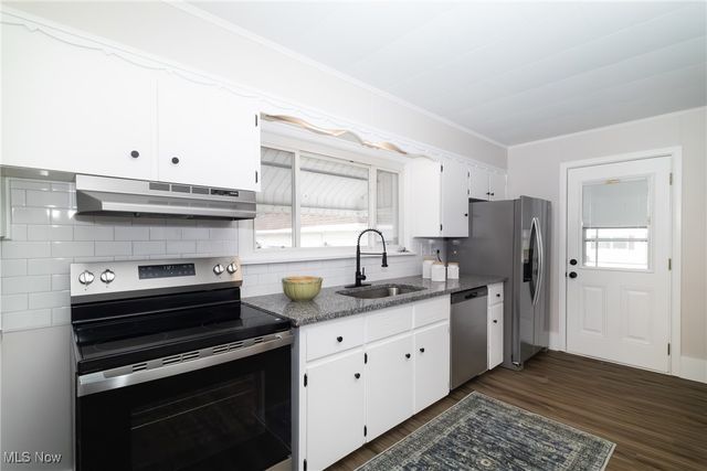 644 Mill Rd, Ravenna, OH 44266