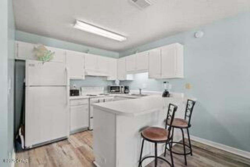 Image 6 of property listing at 17642 Front Beach Road E6, Panama City Beach, FL 32413