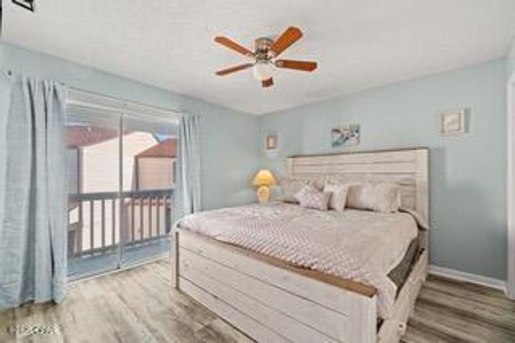 Image 9 of property listing at 17642 Front Beach Road E6, Panama City Beach, FL 32413
