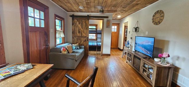 4308 West DRIVE, Delavan, WI 53115