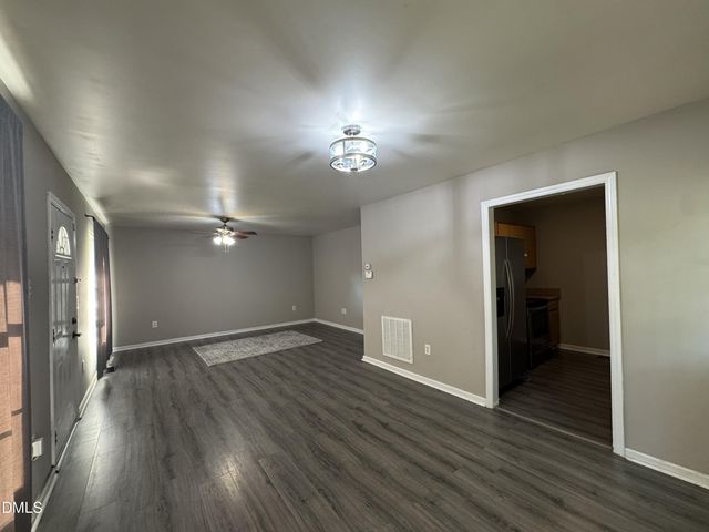 6158 Lonestar Road, Fayetteville, NC 28303
