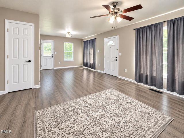 6158 Lonestar Road, Fayetteville, NC 28303