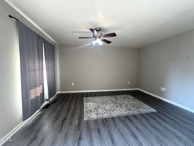 6158 Lonestar Road, Fayetteville, NC 28303