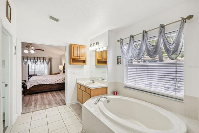 1901 HEARTLAND CIRCLE, Valrico, FL 33594