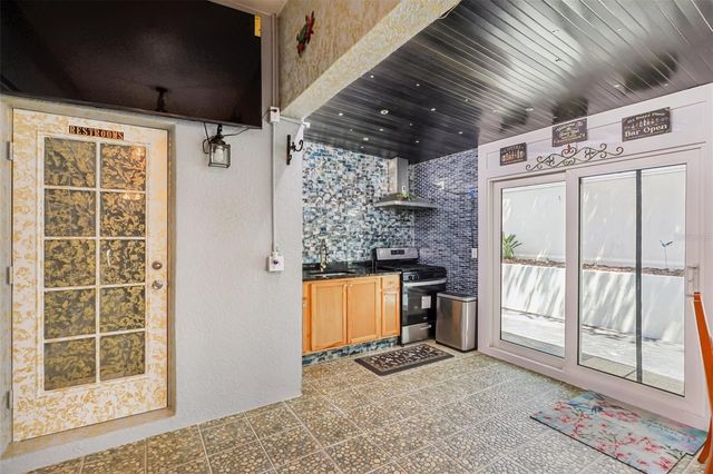 1901 HEARTLAND CIRCLE, Valrico, FL 33594