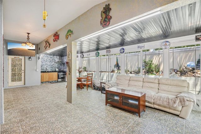 1901 HEARTLAND CIRCLE, Valrico, FL 33594