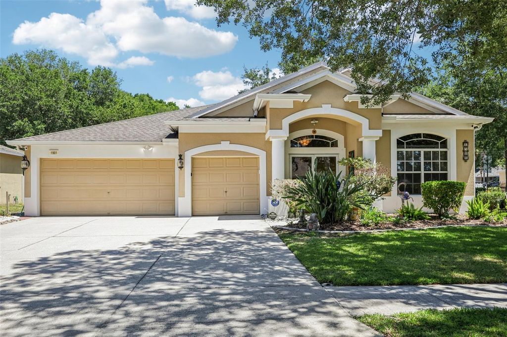 1901 HEARTLAND CIRCLE, Valrico, FL 33594