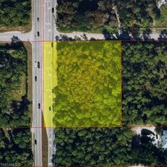 5440 Boxwood WAY, Naples, FL 34116