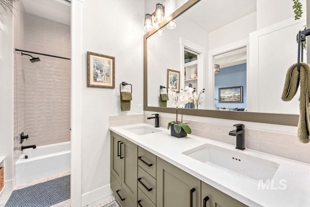 4936 W Tia Inez St, Eagle, ID 83616