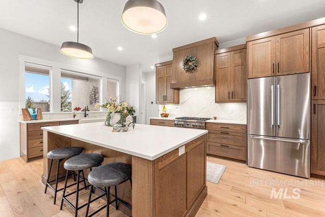 4936 W Tia Inez St, Eagle, ID 83616